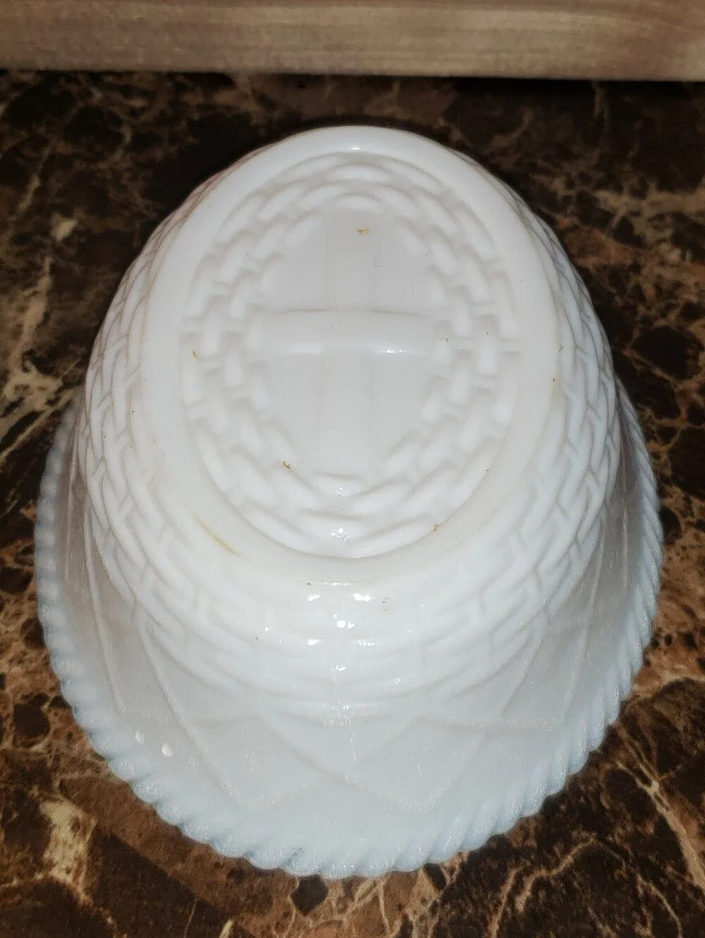 Vintage Westmoreland Lidded Milk Glass Hen On Nest Dish